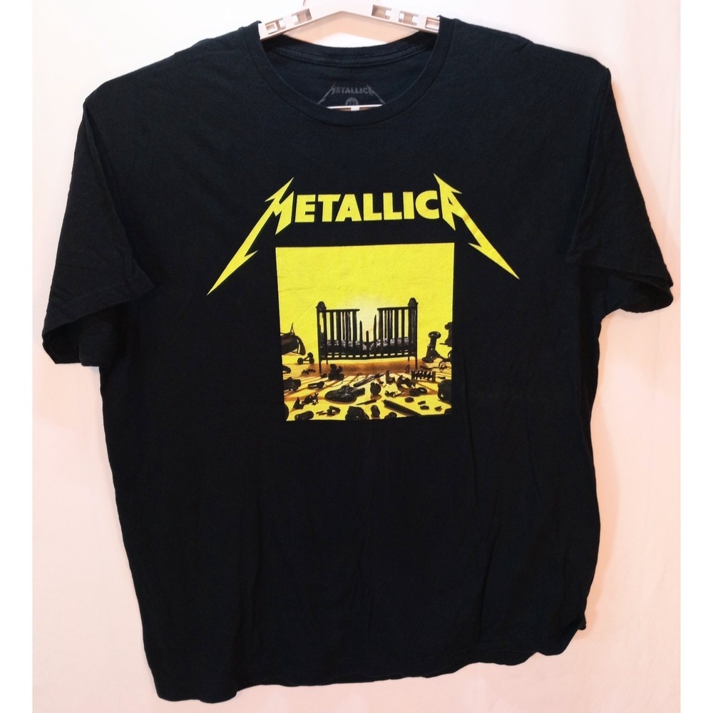 Metallica Seventy Two Seasons Men's‎ T-Shirt, 2XL, Black